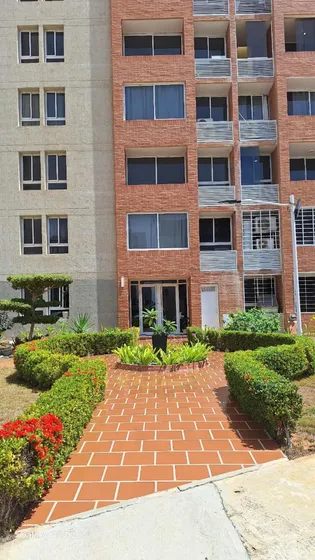 Apartamento En Residencial Pinamar, Porlamar Ic-00511