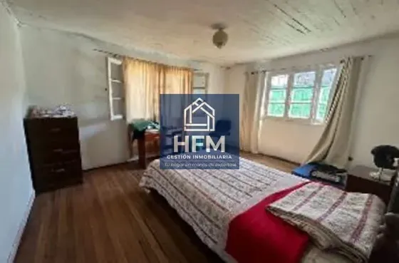Amplia Casa En Arriendo