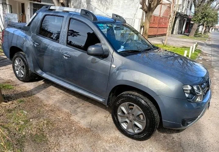 Renault Duster Oroch 2.0 Privilege