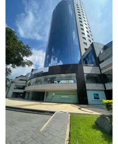 Vendo Local 208m2 San José De Tarbes 2114