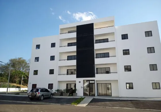 Apartamento En Venta  Ubicado En Residencial Cerrado 