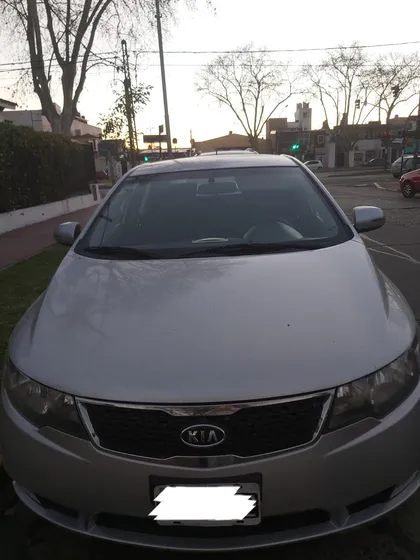 Kia Cerato 1.6 Forte 6mt