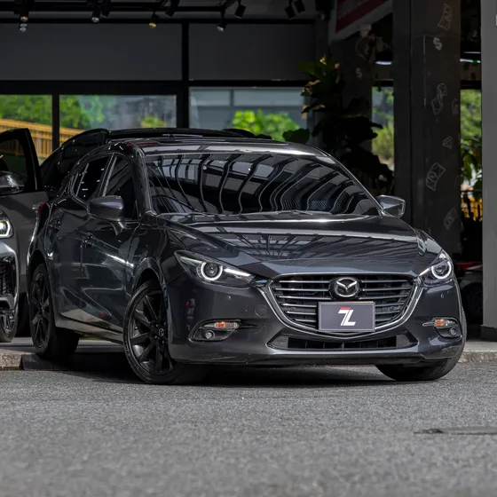 Mazda 3 Touring 2.0