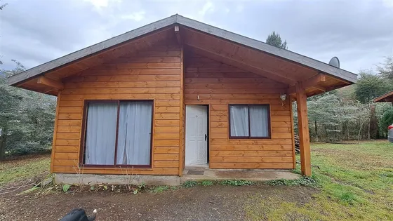 Casa En Arriendo Con Excelente Ubicación Camino Caburgua