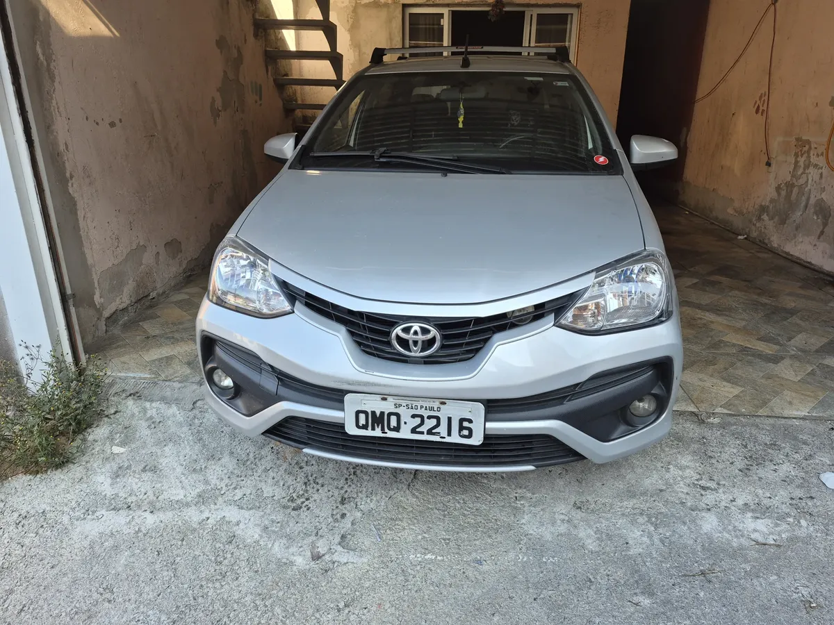 Toyota Etios Sedán 2018 1.5 16v X 4p — foto 10