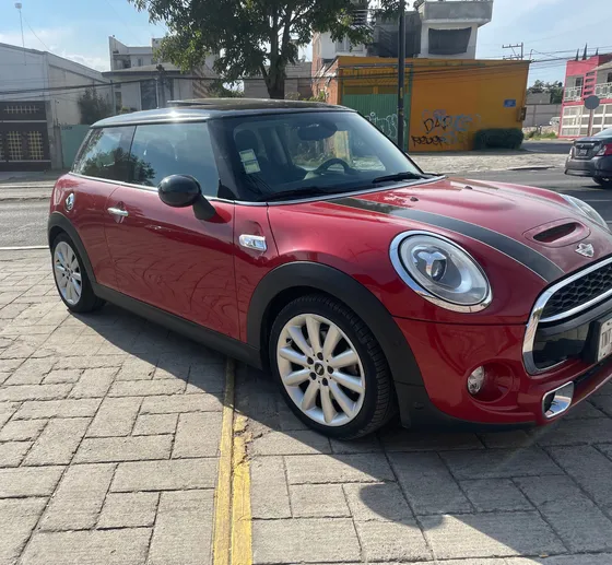 Mini Cooper S 2.0 Hot Chili At