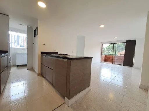 Apartamento En Arriendo Jardines 743-7686