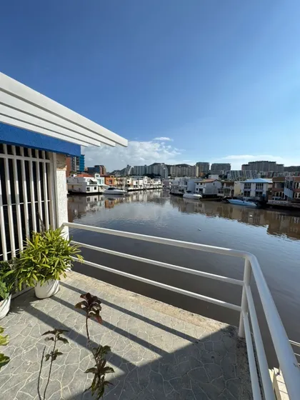 Casa Botes B
