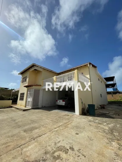 Casa Cercana Al Mar, Playa El Yaque, Isla De Margarita  Cod: 1121