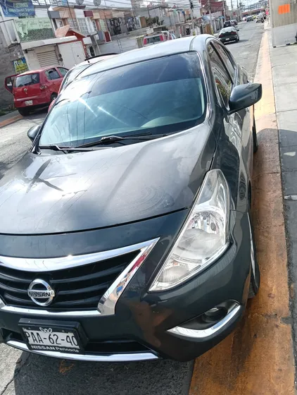 Nissan Versa 1.6 Advance Mt