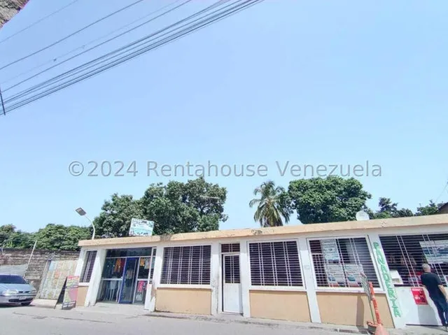 Casa Comercial En Venta Ubicada En Flor Amarillo Valencia Carabobo Cod 25-788 Eloisa Mejia