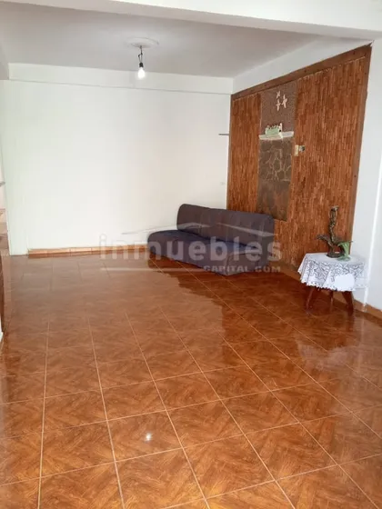 Anexo En Ocumare Sector Araguita.