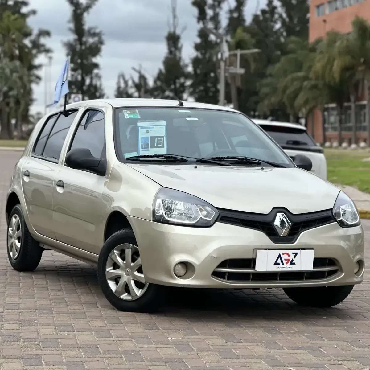 Renault Clio 1.2 Mío Expression Pack I541559583377336329