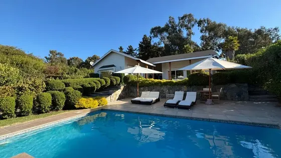 Casa En Venta En Maitencillo Con Piscina Y Jardín