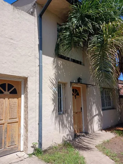 Casa  General Pacheco 4 Dormitorios  Lote  Pileta.