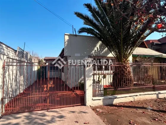 Casa En Venta De 3d 1b 2e En Independencia