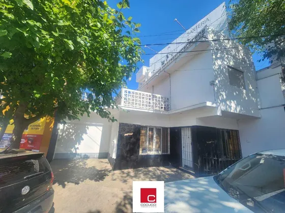 Casa En  Venta En La Zona De Dorrego!! 