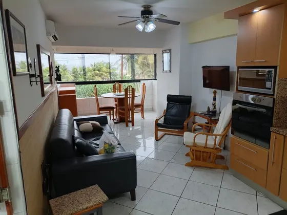 Apartamento En Alquiler En Lechería, Residencias La Esmeralda