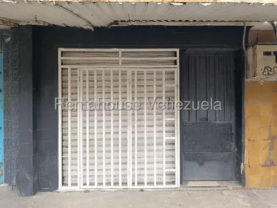 Local En Alquiler Avenida Avanida Caracas El Limon #25-20863 Rm