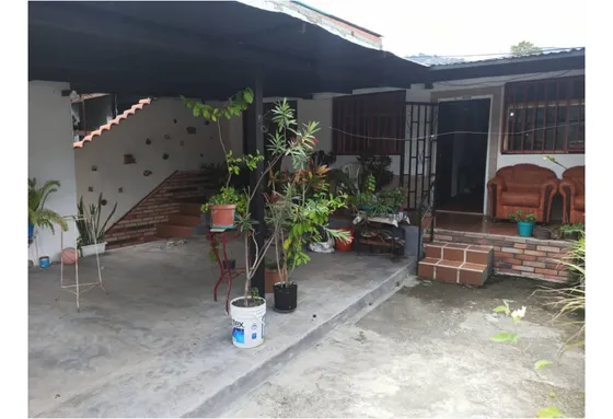 Casa  De La Urb. Alfredo Lara Ejido Merida Ve25-001ejd-cper