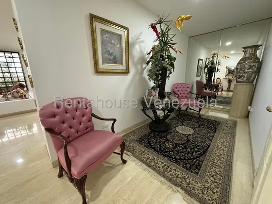 Apartamento En Venta Colinas De Valle Arriba 25-24730