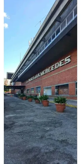 Alquilo Local 21m2 Las Mercedes 3497