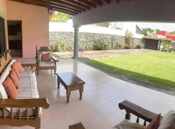 Agradable Casa En Fraccionamiento Vigilancia A Minutos Del C