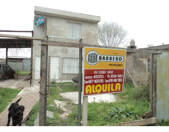 Alquilo Casa Solo Con Garaje Y Terreno G Catan