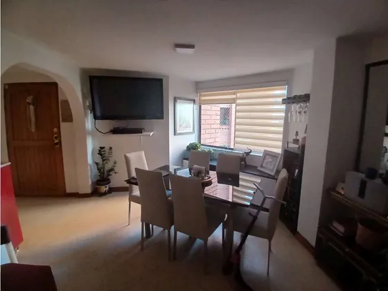 Apartamento En Venta, Sector La Castellana - Medellín