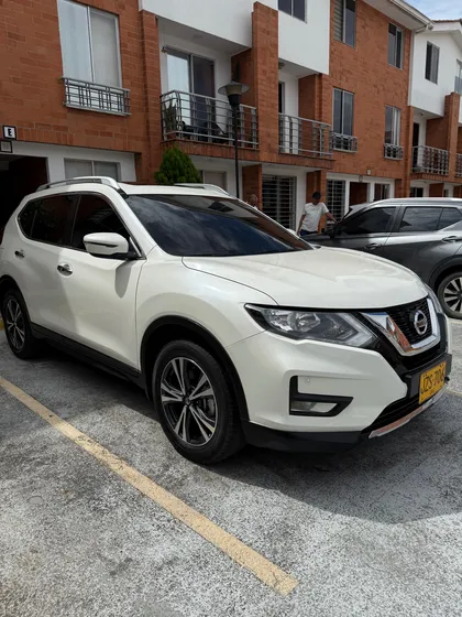 Nissan X-trail 2.5 Advance