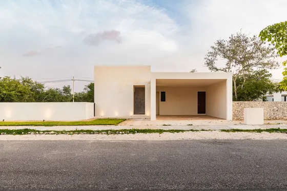Casa Equipada (1109) En Venta En Privada Dzidzil-há