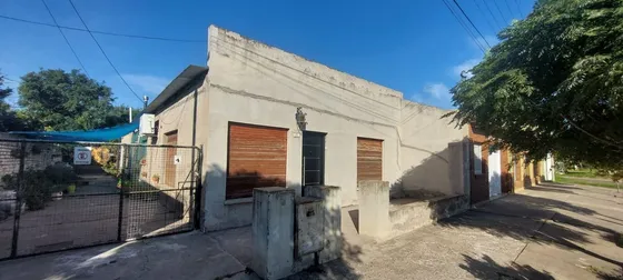 Venta Casa En Medanos