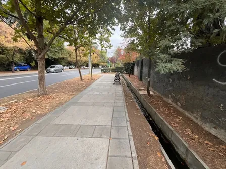 Terreno Habitacional Camino El Alba A 5 Minutos De Metro Los