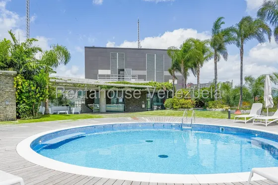 Espectacular Apartamento / Torre Moderna De Prestigio / 120 Mts / Venta Mls 27-947 Las Mercedes