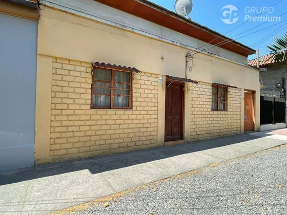 Casa En Venta En La Cisterna