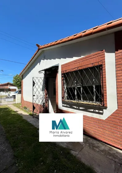 Venta De Amplia Y Hermosa Casa  Mar En Santa Teresita, Calle 7 Nº 457, La Costa