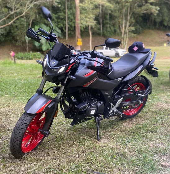 Hero Hunk 160 Rs 2025 Vendo O Cambio