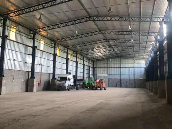 Depósito En Alquiler De 2000 M2 En Benavidez
