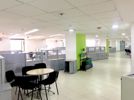 Oficina En Arriendo En San Martin. Cod A1002063