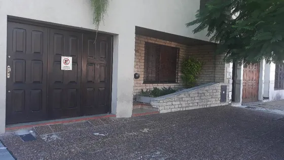 Casa En Venta Condicionada En Lanus Este