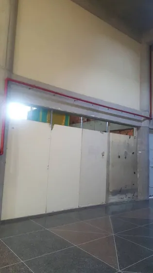Se Vende/alquila Local  Centro Comercial Petroriente Ve02-533st-mfarr