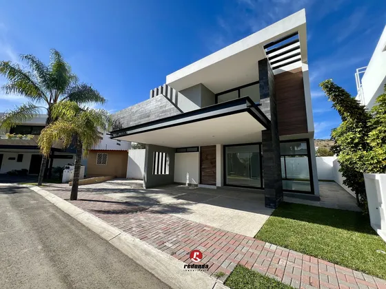 Casa En Residencial Porta Nova