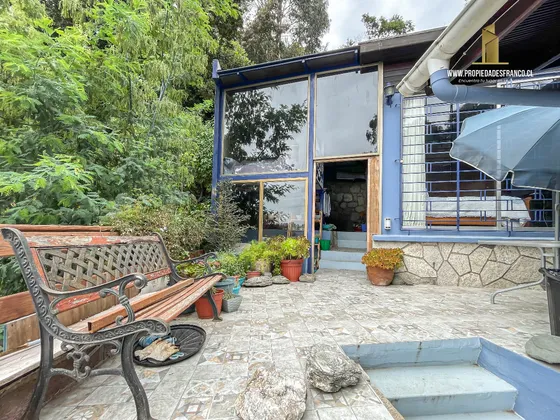 Miraflores Vende Casa 3d 3b Sector Seguro De Comuna Viña