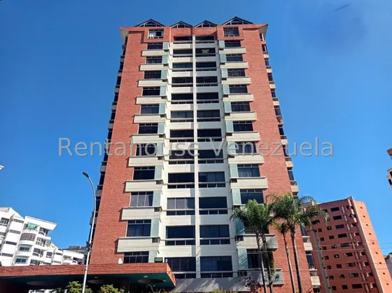 Juan Carlos González. Renta House Carabobo Vende Apto. Res. Monte Carmelo Urb. Ciudad Jardín Mañongo Naguanagua Mls #25-6579 Rah/jcg.