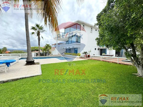 Venta De Departamento En Tequesquitengo, Morelosclave 4752