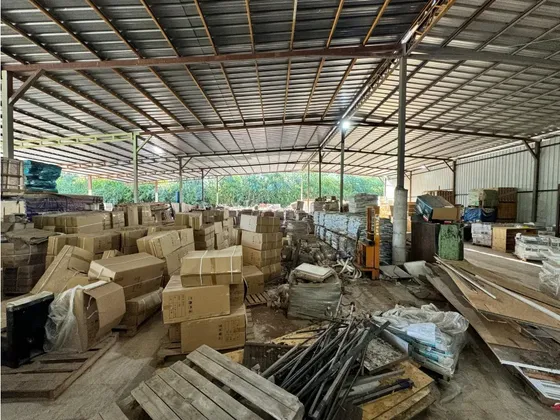 Arriendo Bodega Con Terreno, Calera De Tango