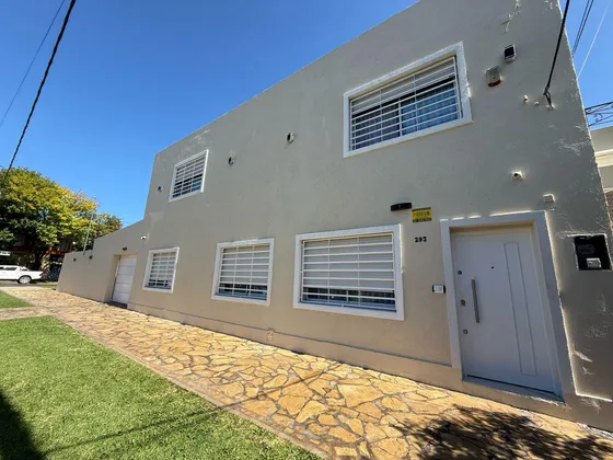 Casa En Lomas De Zamora Oeste