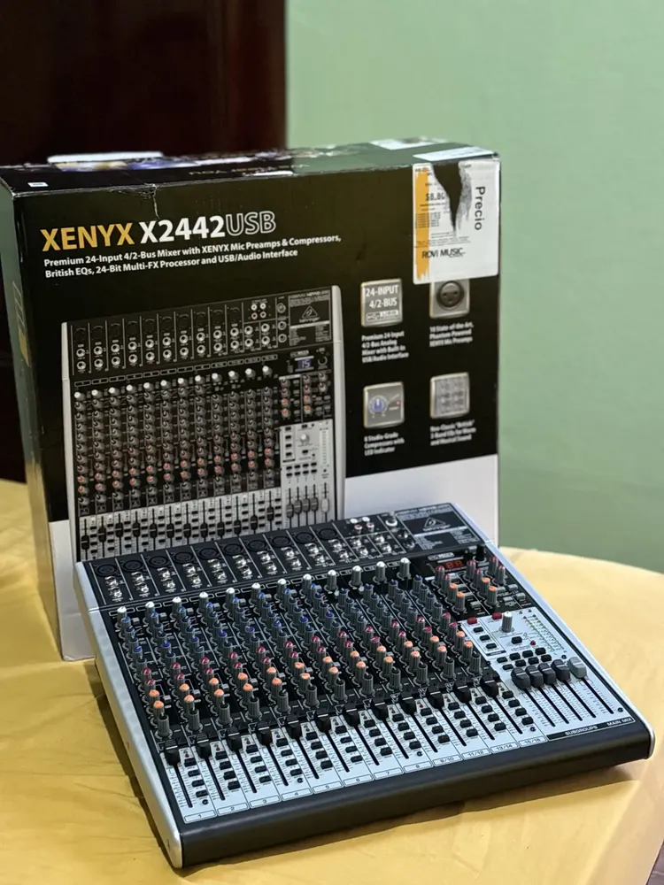 Console Behringer X2442USB Xenyx de mistura | Parcelamento sem juros