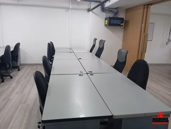Oficina En Venta En Medellín - El Poblado