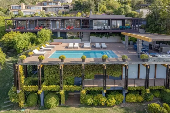 Espectacular Casa Familiar Con Vista A La Bahía De Zapallar